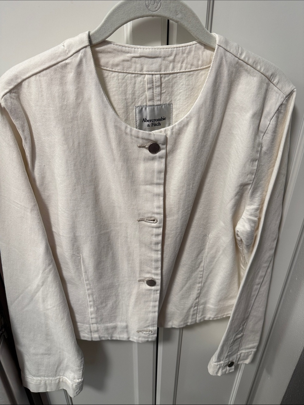 Abercrombie & Fitch Cream Button-Front Blazer Jacket- women’s M; never worn